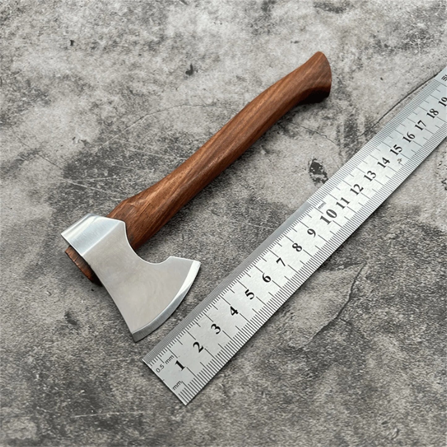 Mini Axe – EDC Outdoor Gadget & Desktop Ornament