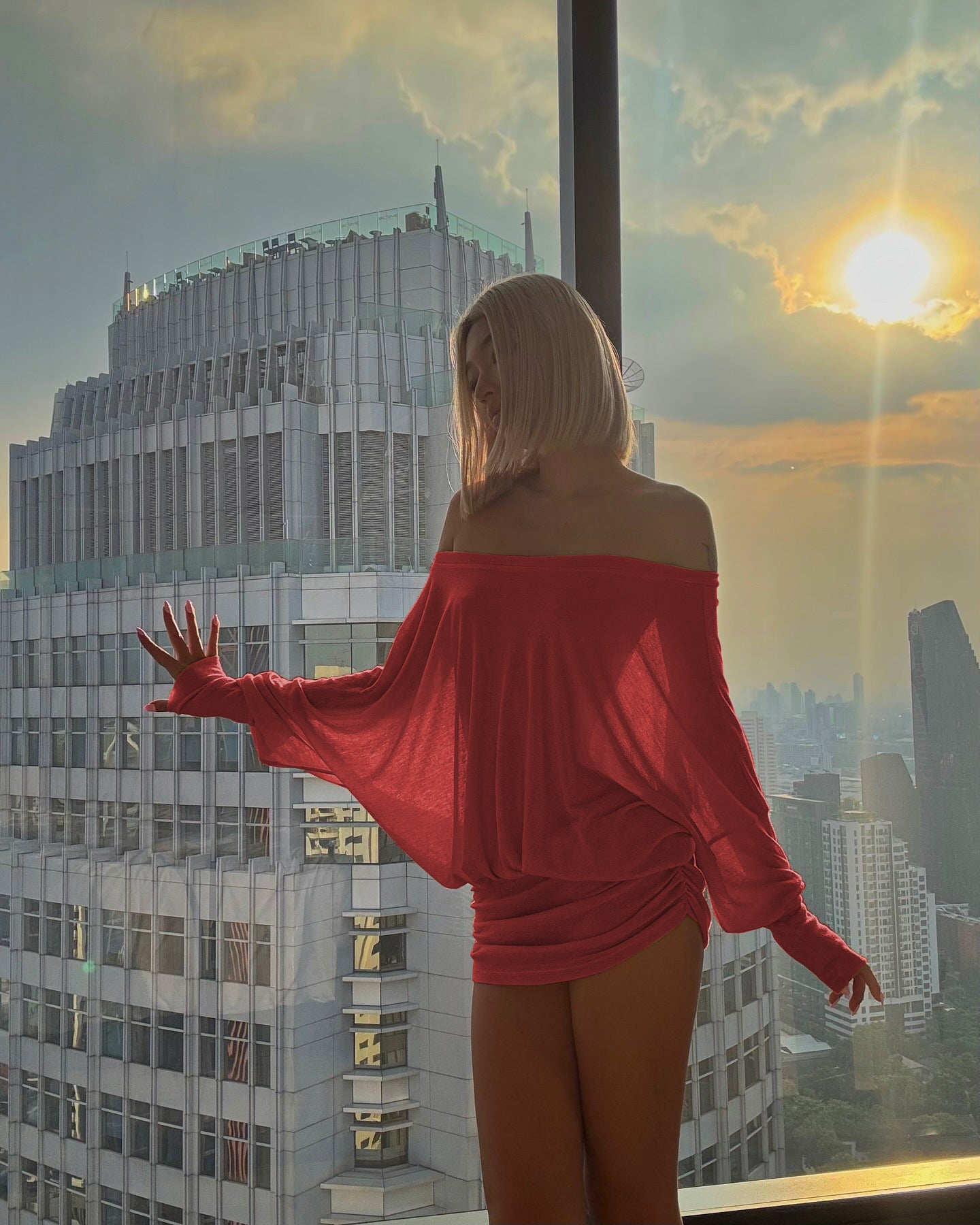 Women's Solid Off The Shoulder Sheer Ruched Dress