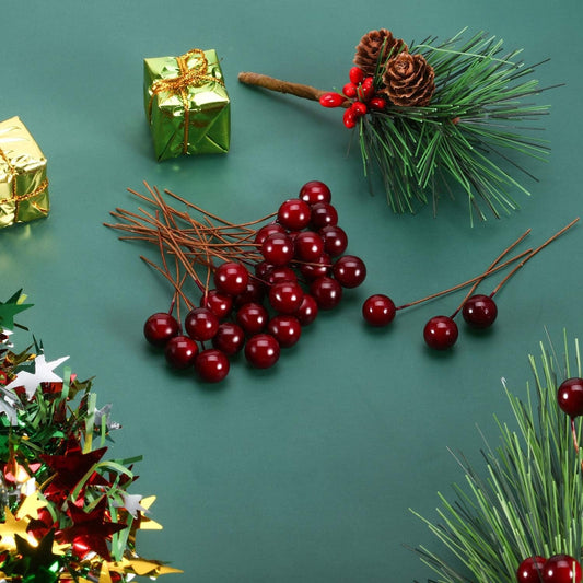 Christmas Holly Berries Set – 50PCS Mini Red Berry Decorations
