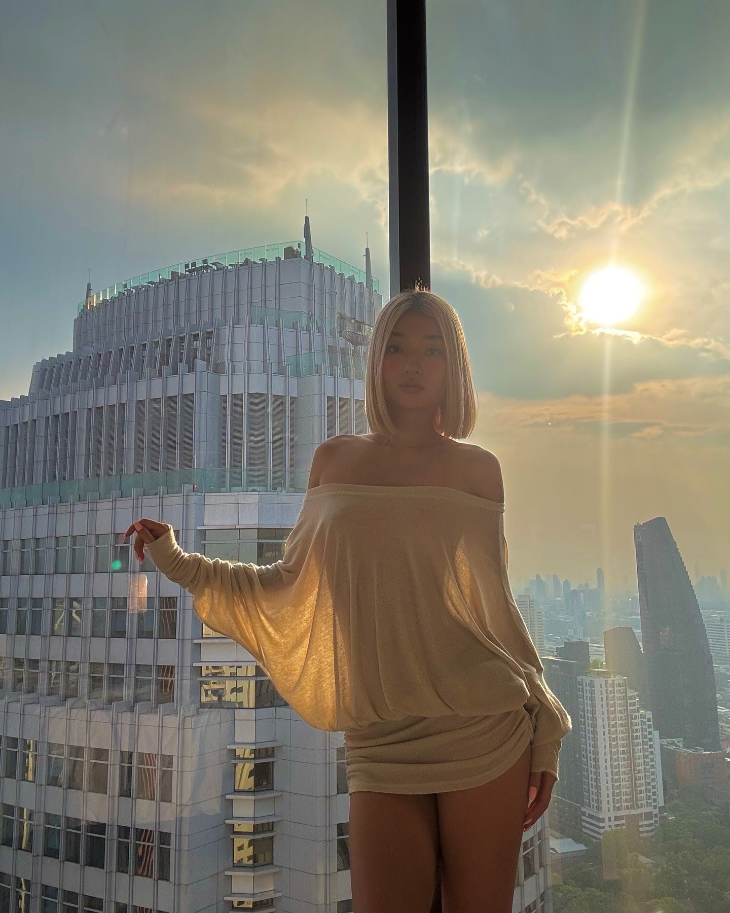 Women's Solid Off The Shoulder Sheer Ruched Dress