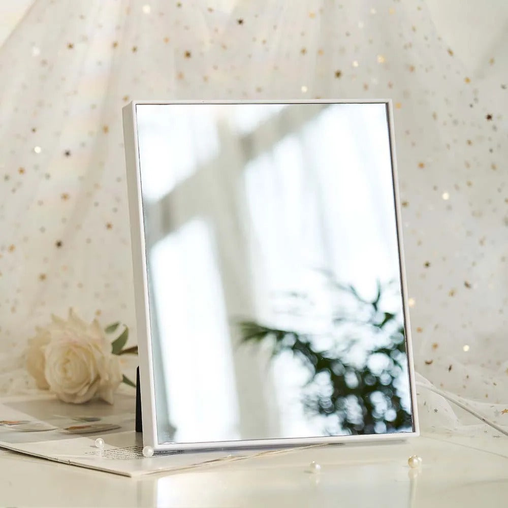 LED Mirror Glow Light Box – Keepsake Picture Frame for Meaningful Moments