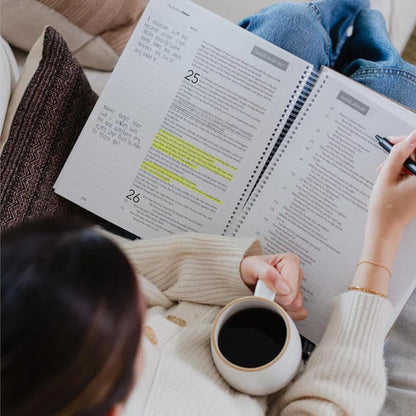 📅 The Bible In A Year: A 52-Week Study