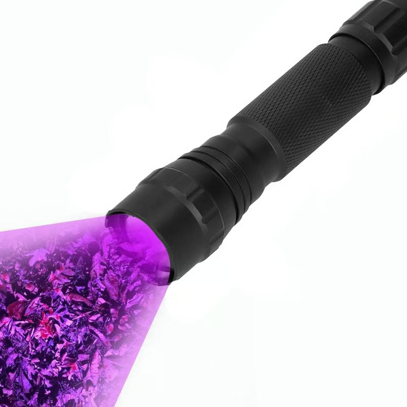 2000 Lumens Rechargeable Blood Tracking Light 🔦 For Night Hunting