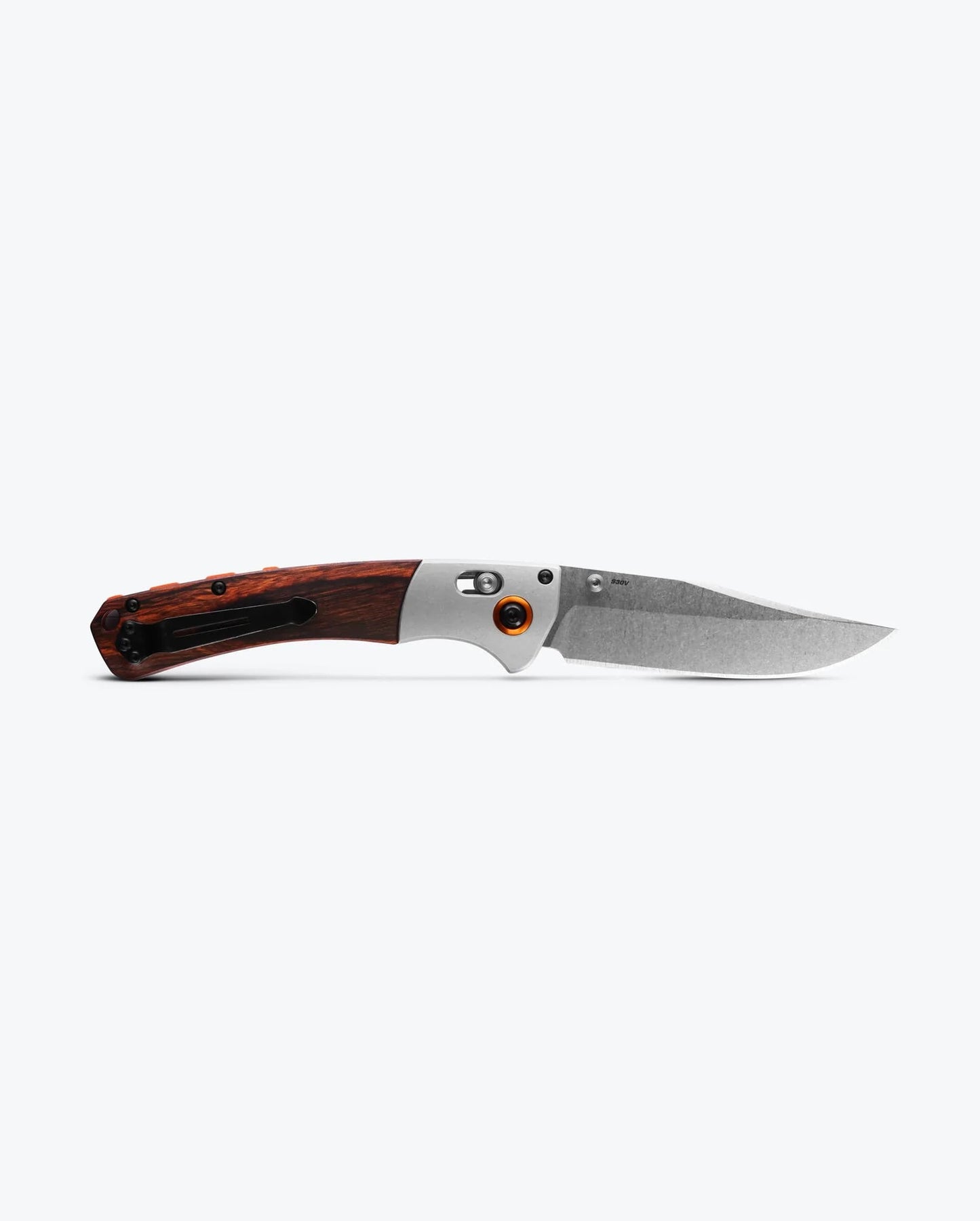 BM 15080-2 Crooked River Clip-Point — Power, Precision & Modern Outdoor Elegance