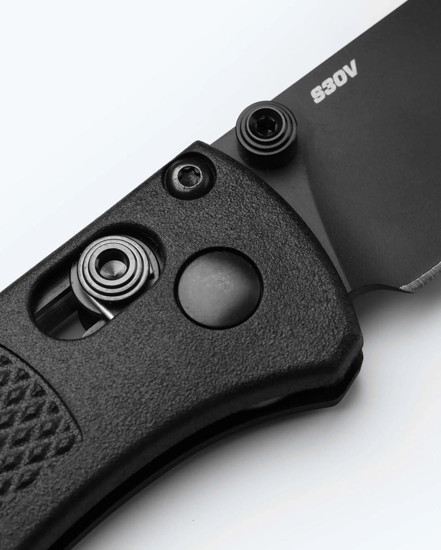 BM 533 Lightweight Performance EDC | Compact, Sharp, and Ready